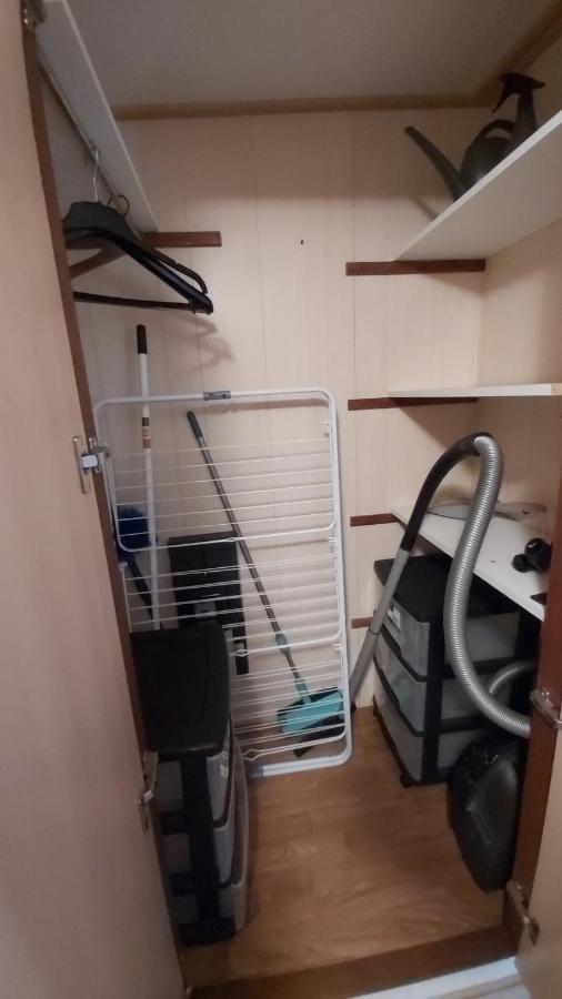 Comfortabel En Gezellig Familie Chalet Tot 6 Personen Op De Veluwe Bungalowpark De Kern Putten Luaran gambar