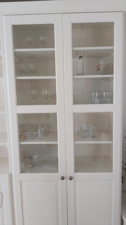 Comfortabel En Gezellig Familie Chalet Tot 6 Personen Op De Veluwe Bungalowpark De Kern Putten Luaran gambar